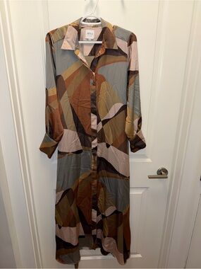 Misa Los Angeles Multicolor Abstract Maxi Shirt Dress in Brown, Olive, Gray